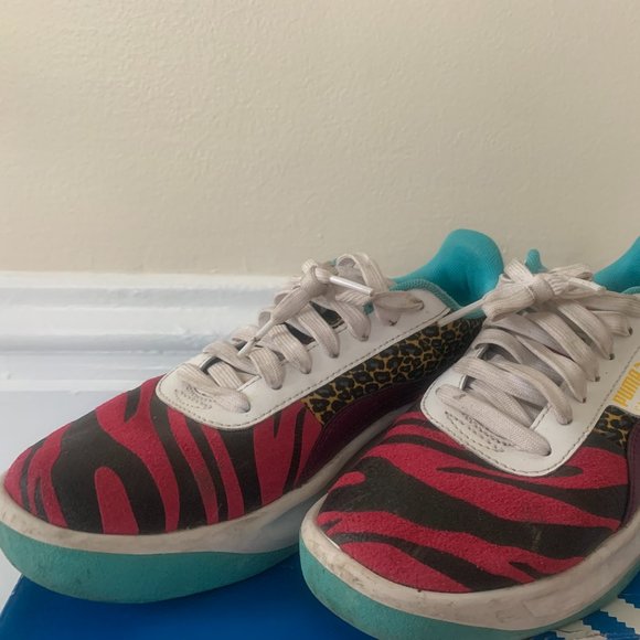 Puma shoes - Picture 1 of 8